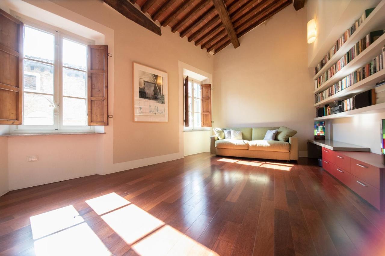 Casa Della Luce Luxury Apartment Lucca Exterior photo
